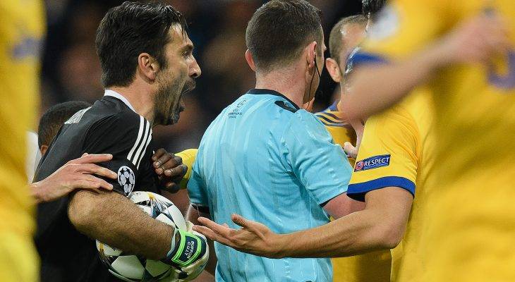 دوري أبطال أوروبا بحاجة للاستعانة بتقنية الفيديو “VAR” لتجنب الأخطاء التحكيمية