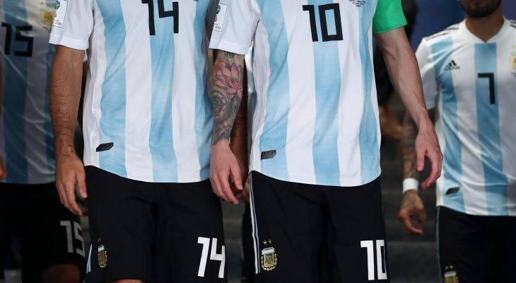 بعد الهزيمة المخيّبة للآمال.. يلجأ لاعبو الأرجنتين إلى الاعتزال: