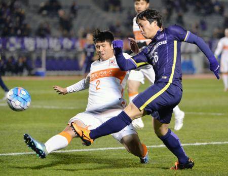 Sanfrecce Hiroshima ease past Muangthong United in Toyota Premier Cup