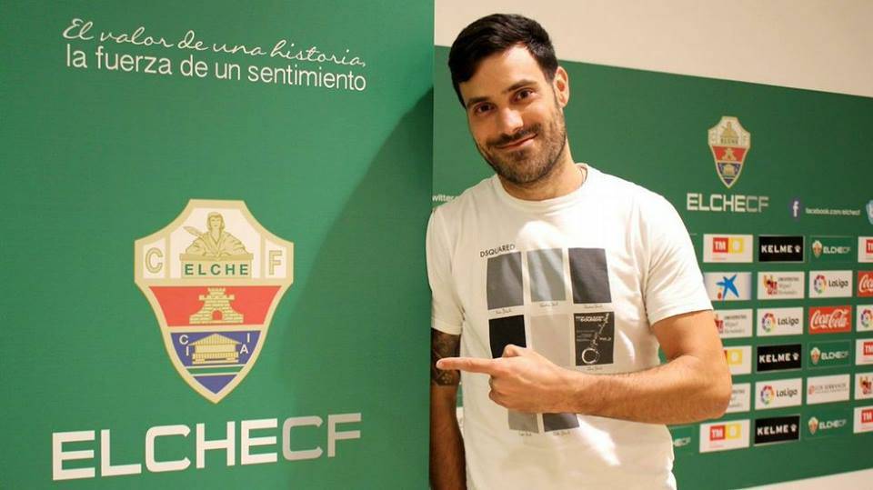 Andres Tunez joins Elche on loan from Buriram United