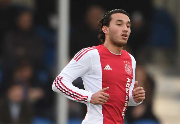 Ezra Walian on English club’s radar as his contract with Ajax set to expire