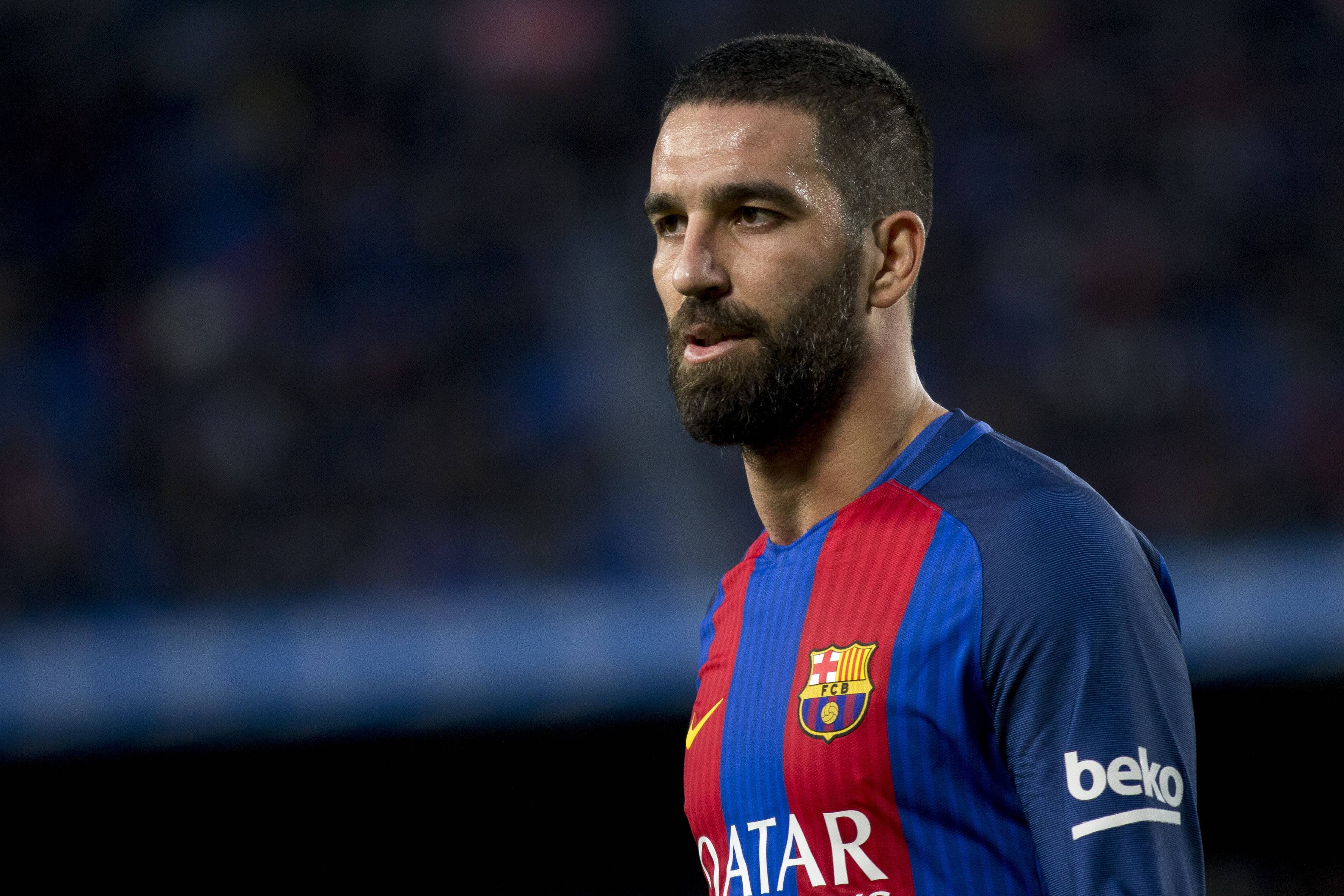 Barcelona plan to offload Arda Turan to Chinese Super League