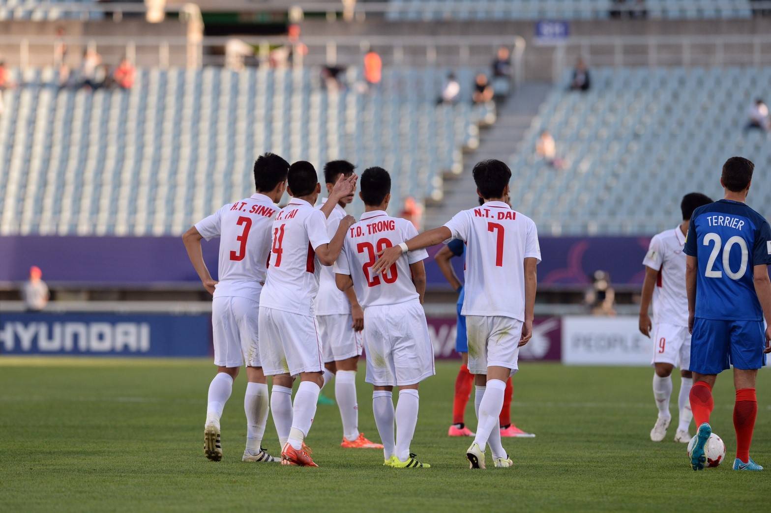 In Photos: Vietnam U-20 tasted defeat as France U-20 coast into next round