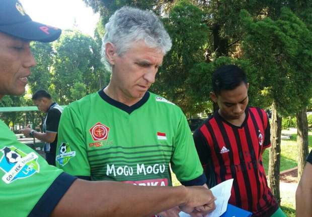 PS TNI confirm appointment of Ivan Kolev as new coach to replace Laurent Hatton