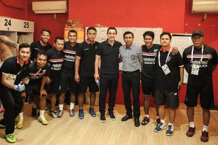 Former Manchester United star Gary Neville interested in coaching job in Indonesia