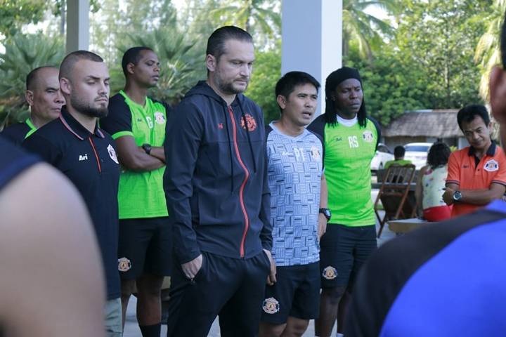 Coach Vissizar Popov parts ways with Sisaket FC