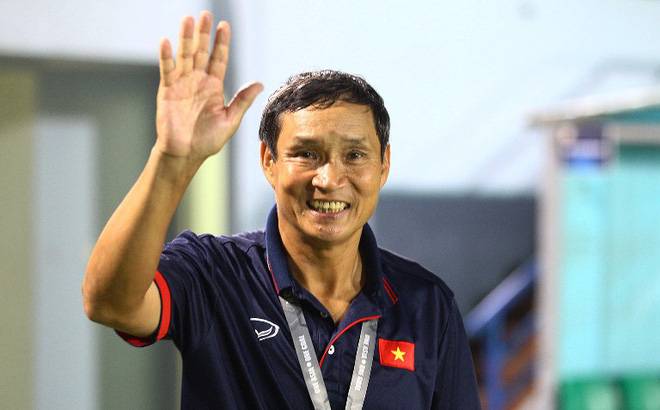 Mai Duc Chung remains in charge of Vietnam national team for Cambodia match