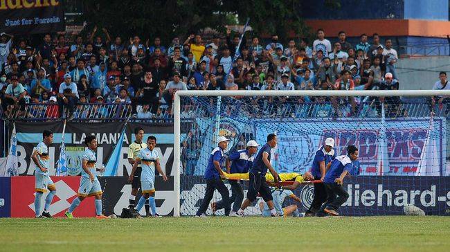 Indonesia Sports Minister promises to provide more medics during professional matches