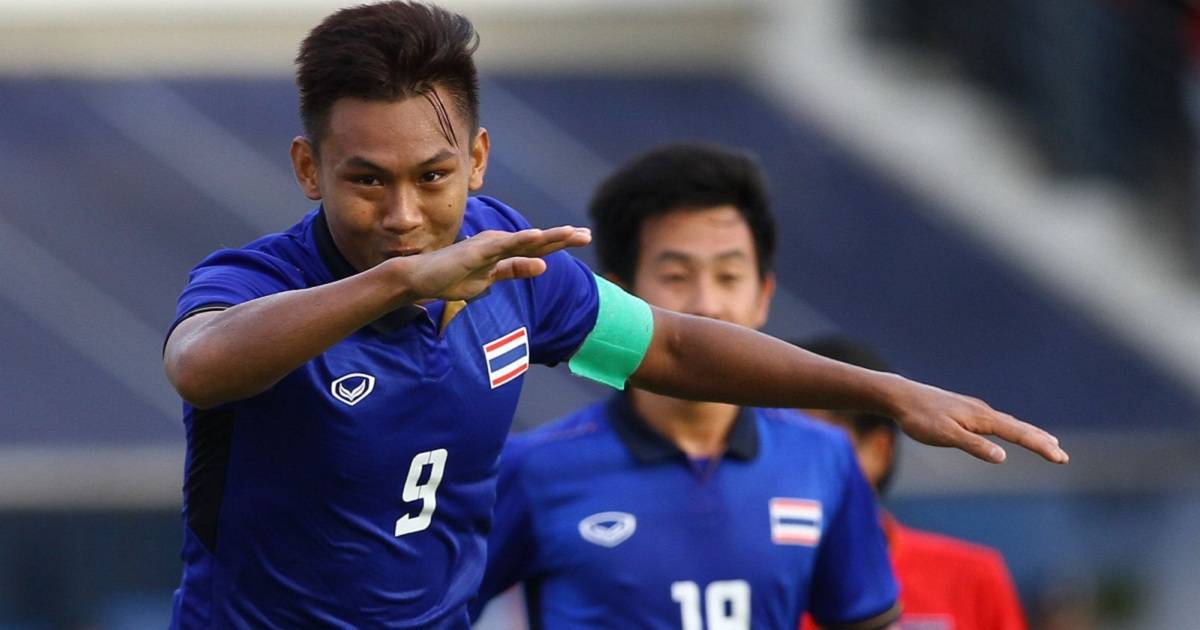 Chenrop Samphaodi: Thai League would prove a challenge for Vietnamese players
