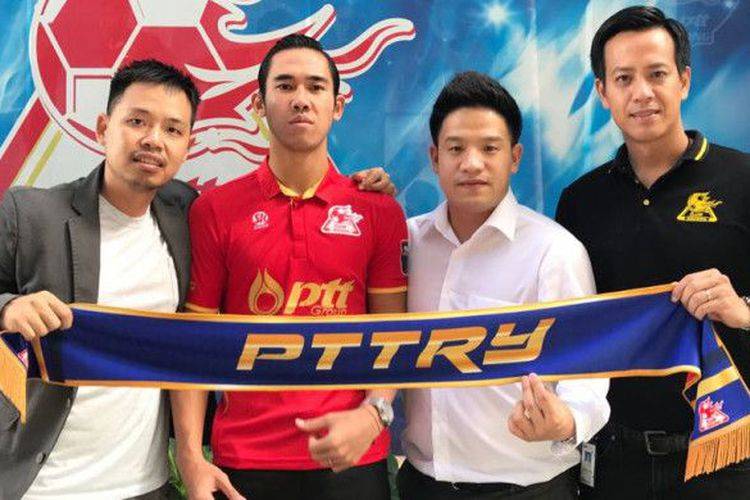 Indonesian-Japanese Ryuji Utomo signs contract with Thai League 2 outfit PTT Rayong FC