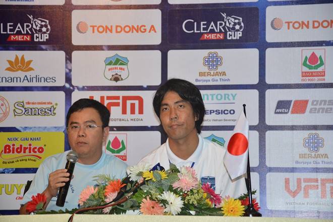 Yokohama coach Tomonobu Hayakawa: Nguyen Cong Phuong “good enough” to play in Japan