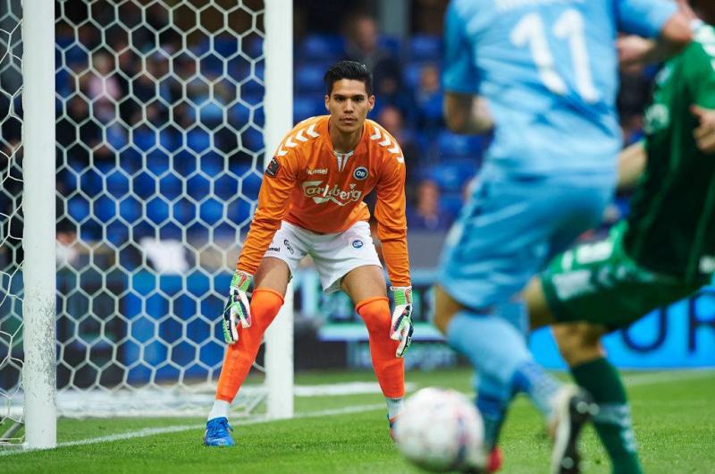 Bangkok United set to sign Danish-Filipino goalkeeper Michael Falkesgaard