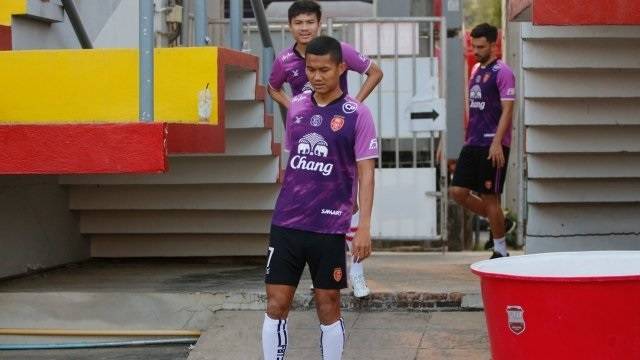 Mongkol Tossakrai completes his move to join Police Tero on a loan deal