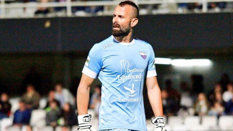 Ceres-Negros set to sign former Real Betis goalkeeper Toni Doblas