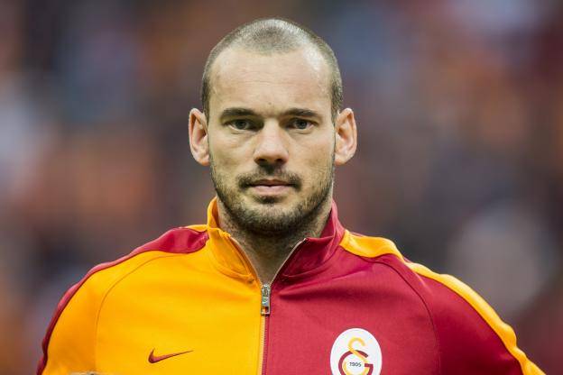 Qatari club Al-Gharafa signs Wesley Sneijder