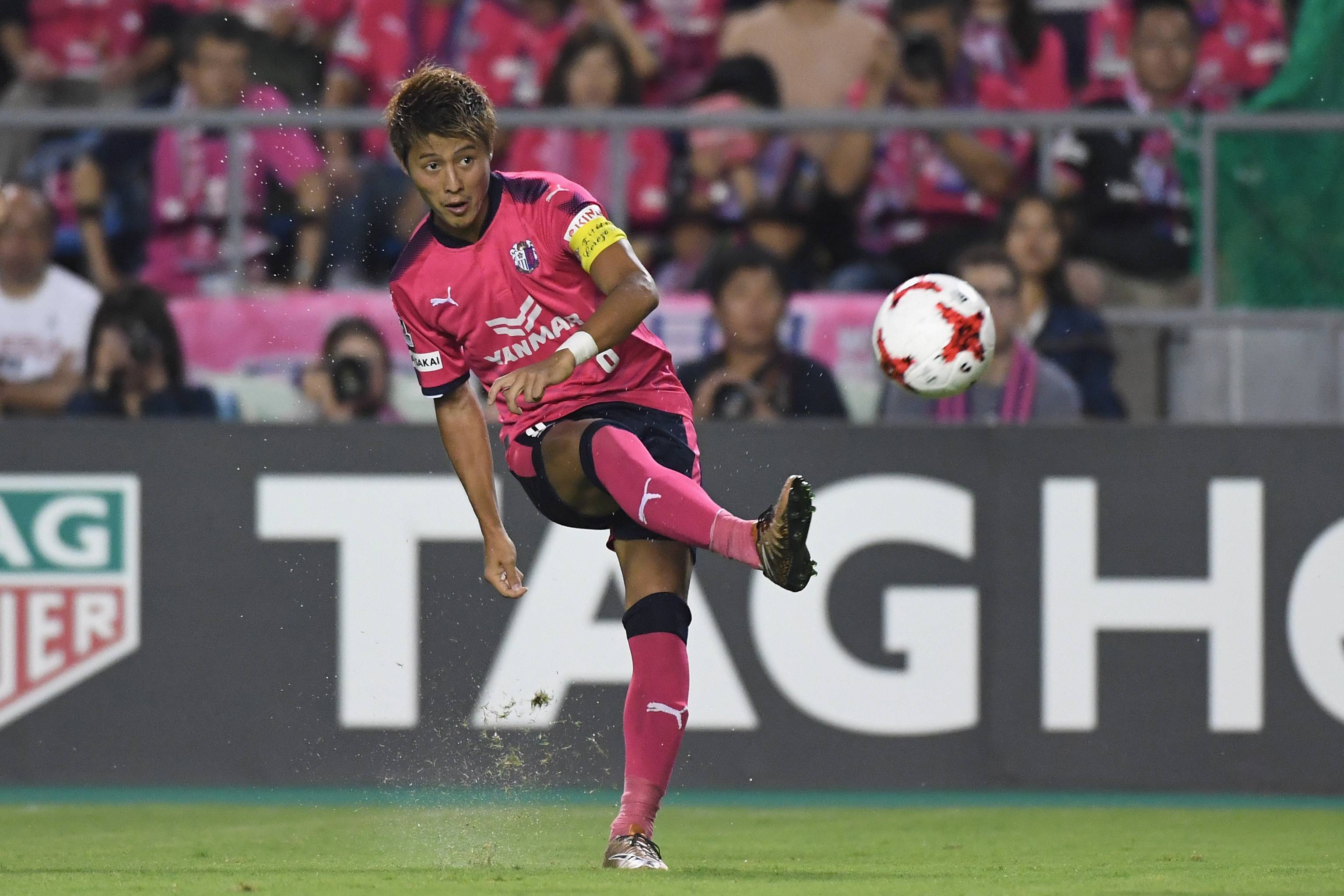 Gamba Osaka confirm bid for Yoichiro Kakitani