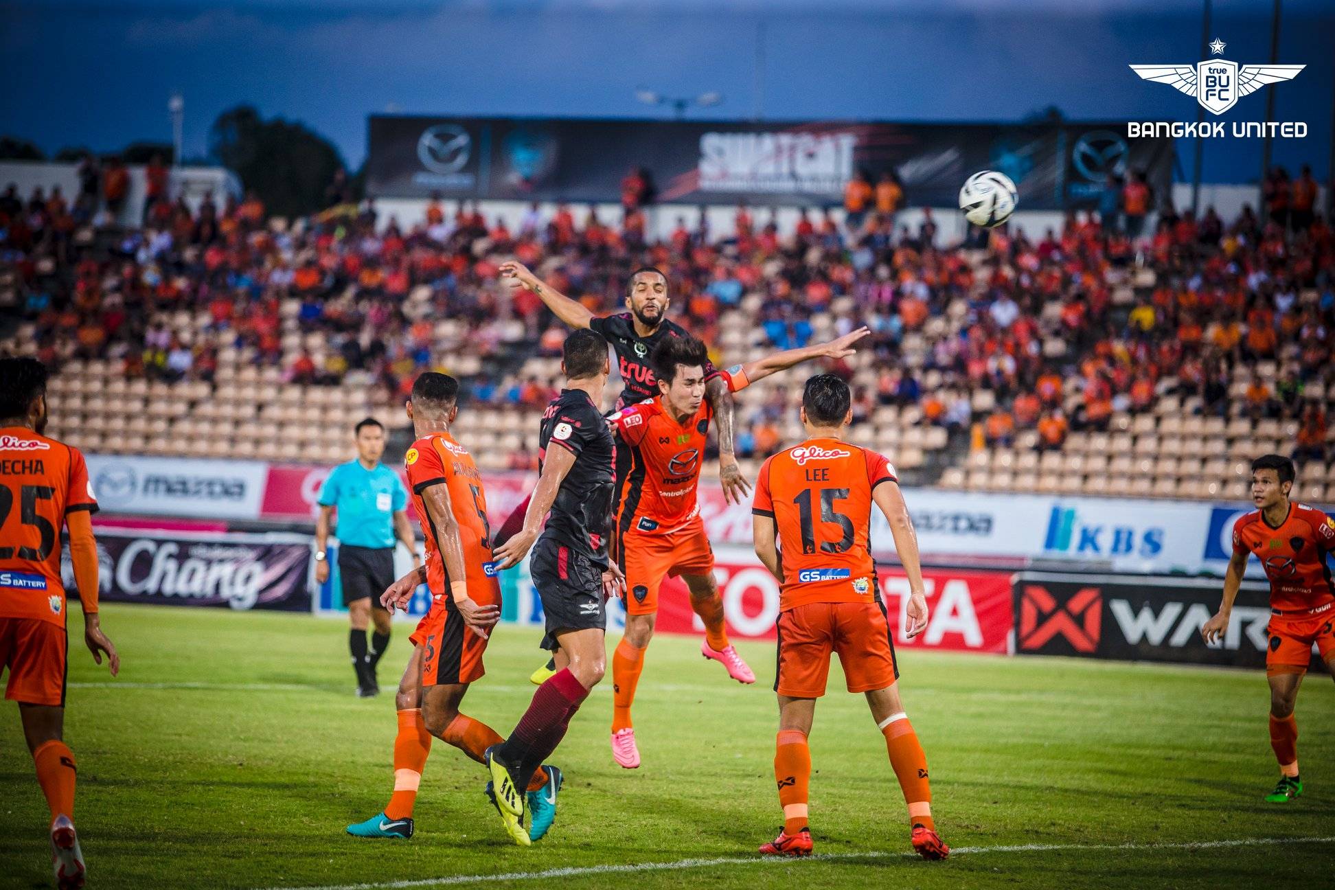 Bangkok United and Glass Derby Headlines Thai League Midweek Matchday