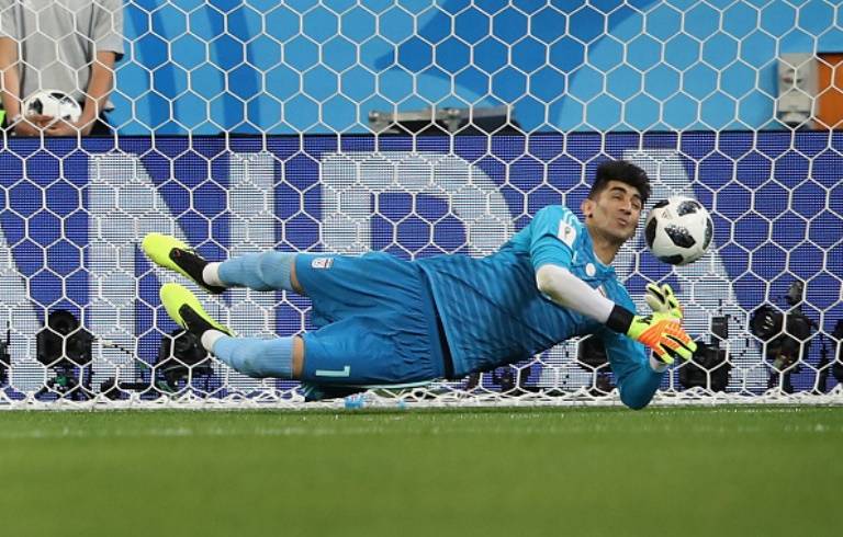 Three Italian clubs want Iran national team goalkeeper