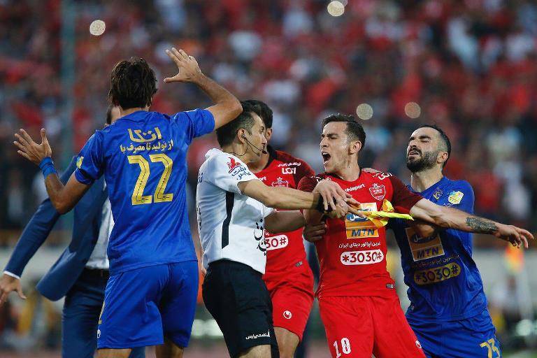 Persepolis winger suspended for clash in Tehran Derby