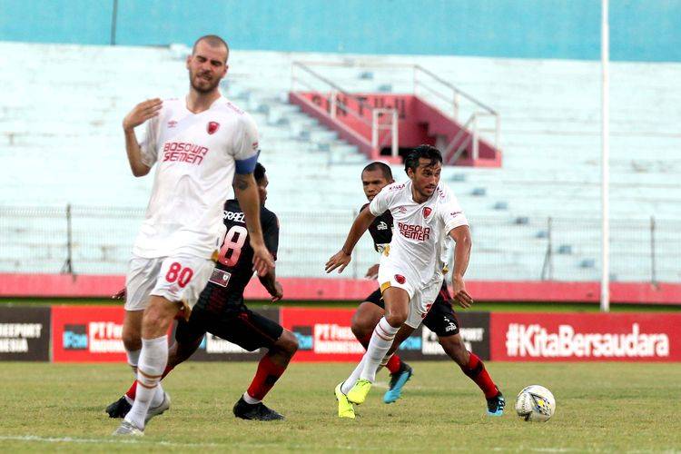 Ezra Scores in Debut but Fails to Present Victory for PSM