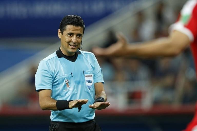 World Cup third place play off’s referee will leave Iran league