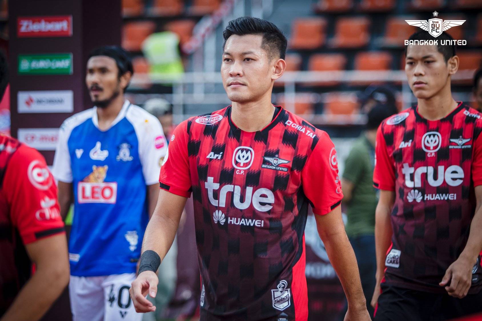 Chananan Pombuppha Replaces Chanathip in Thailand Squad