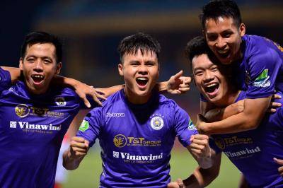 It’s the Van Quyet and Quang Hai Show as Hanoi Destroy HCMC to Set Up Capital Derby Final
