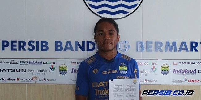 Fulgensius Billy: Debutan Istimewa Persib Bandung