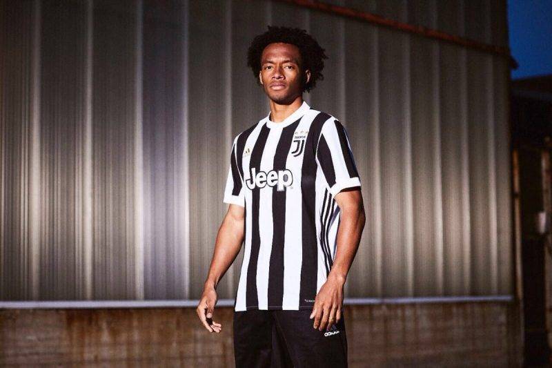 Download Gambar gambar jersey terbaru klub juventus Keren