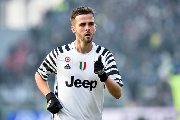 Profil Taktik: Melihat Miralem Pjanic Bekerja