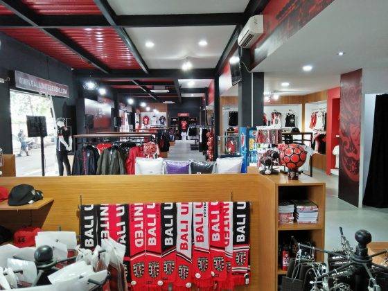 Bali United Store: Lebih dari Sekadar Toko Merchandise Belaka