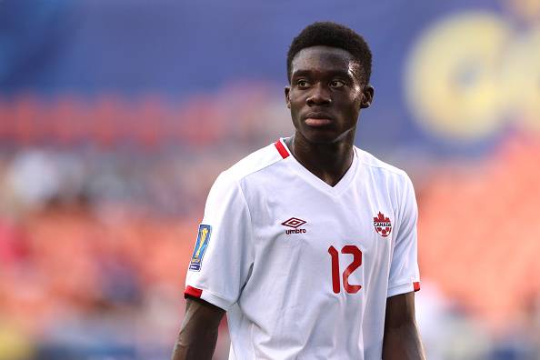 Alphonso Davies: Dari Kamp Pengungsi ke Piala Emas