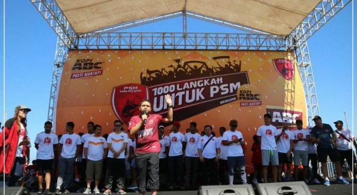 Seribu Langkah untuk PSM Makassar di Pantai Losari