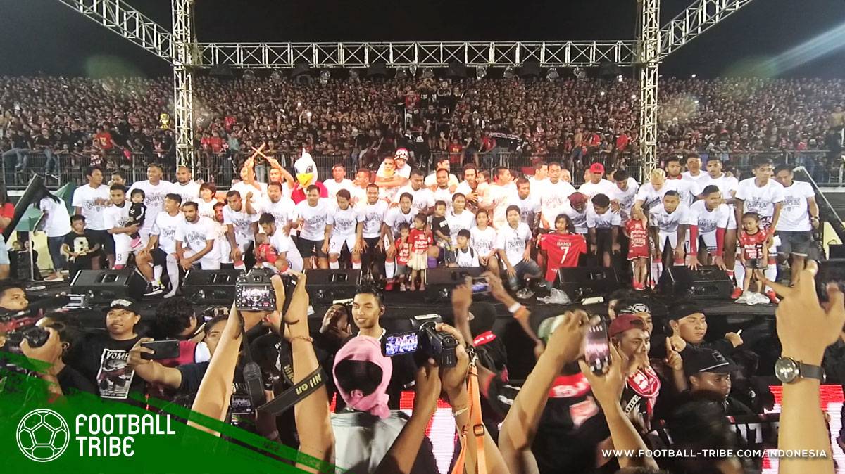 Bergembira di Stadion Kapten I Wayan Dipta  Football 