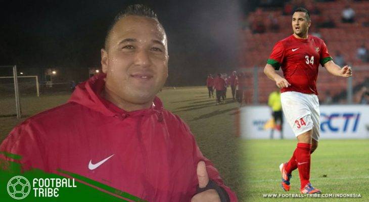 Selalu Dicaci Ketika Bermain, Jhonny Van Beukering Kini Rintis Karier sebagai Pelatih