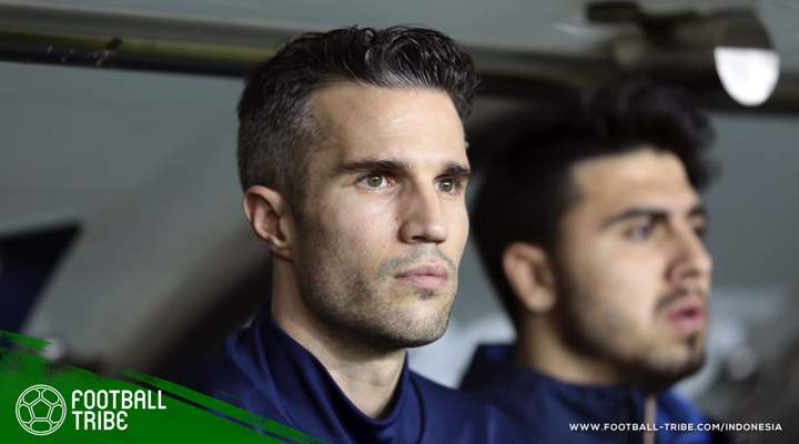 Fenerbahce Ingin Lepas Robin van Persie