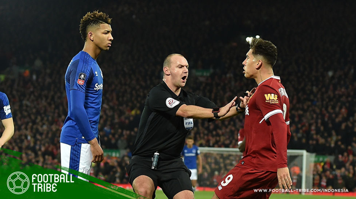 Firmino melancarkan kata-kata berbau rasis terhadap Holgate