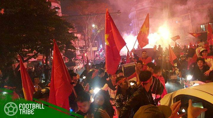 Lautan Merah di Jalanan Ho Chi Minh