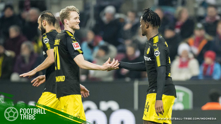 Dortmund menyodok ke posisi dua