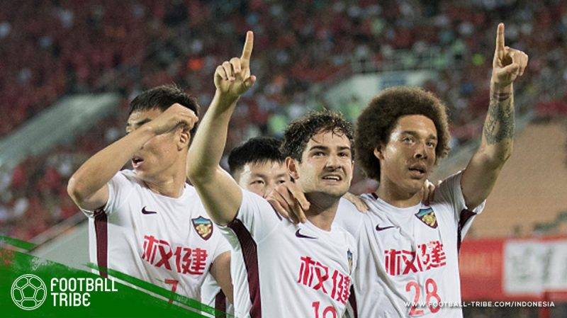 Guangzhou Evergrande melawan Tianjin Quanjian