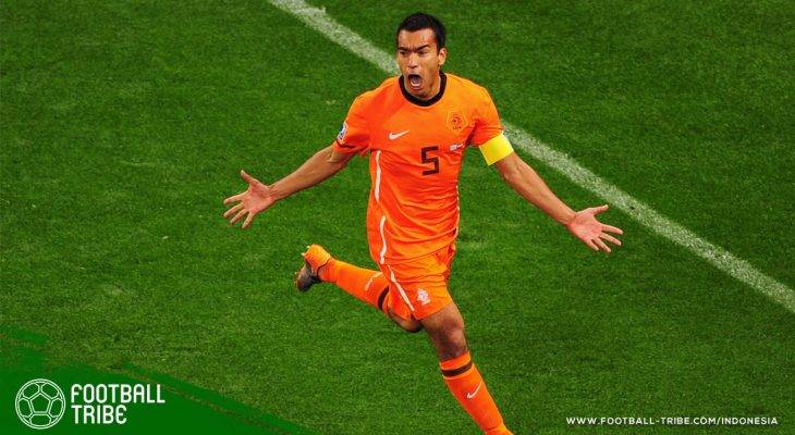 6 Juli 2010: Tentang Kaki Kiri Dahsyat Giovanni van Bronckhorst