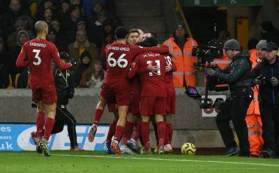 Mungkin, Cuma Mereka yang Bisa Hentikan Liverpool