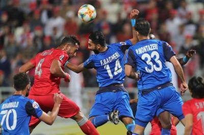 الدحیل 3-0 استقلال: شکست سنگین آبی ها در قطر