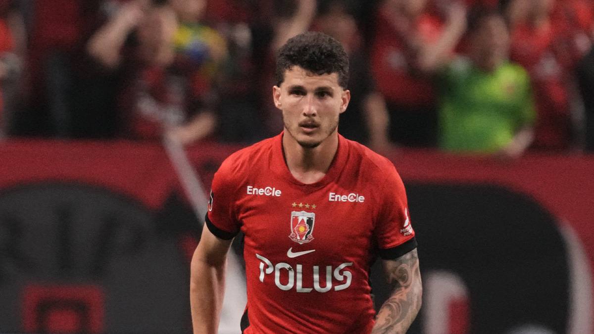 浦和レッズ　堀之内　XXL size J league サッカー　プリント劣化有 浦和レッズ 堀之内 XXL size J league サッカー プリント劣化有 - メルカリ