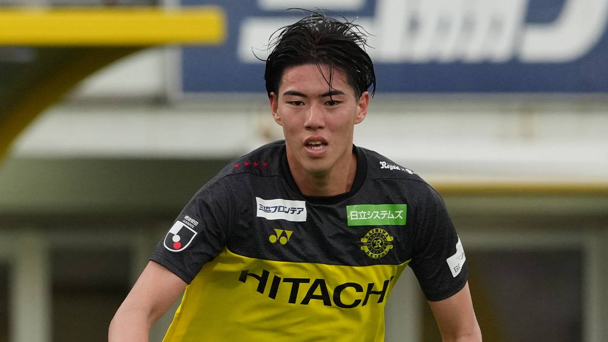 日本代表初招集・柏レイソル熊坂光希にシントトロイデン移籍報道「藤田