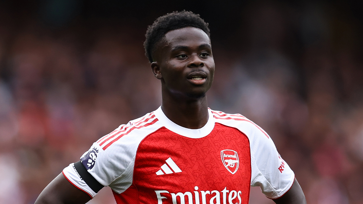 アーセナルのサカが憧れていた選手について語る | Football Tribe Japan