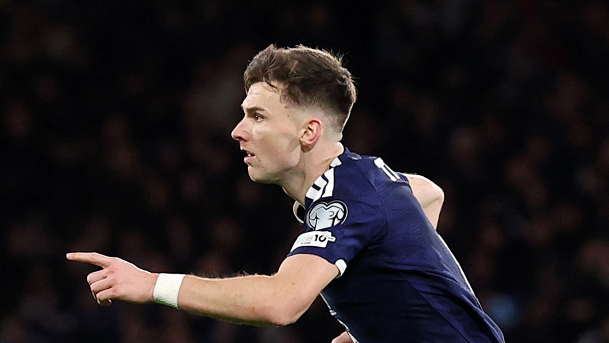 なぜアーセナルは、スコットランド代表ティアニーをセルティックへ無償