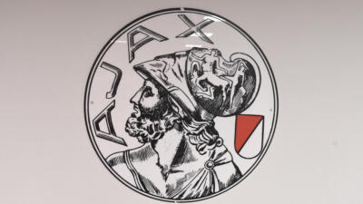 板倉滉と冨安健洋が所属するアヤックス、リバプールのスロット監督に接触の可能性