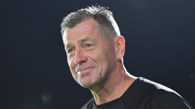 ボルシアMG、Jクラブから日本人選手獲得へ！関係者「神戸スキッベ監督など…」