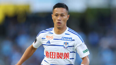 新潟・小野裕二が激昂！富山戦主審の判定に不満？自身もファウル受ける